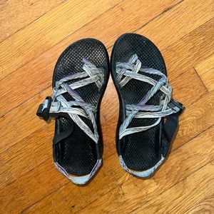 Women’s Chacos size 6